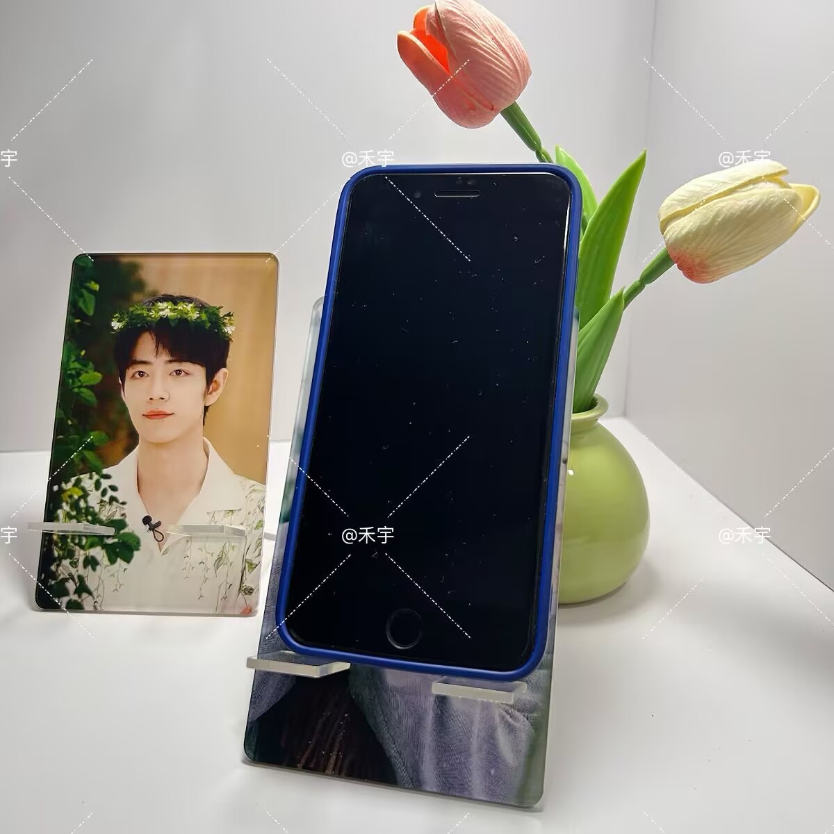 Xiao Zhan's mobile phone stand – Accessories With Watch recenzja i cena